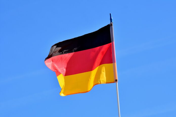 Tania paczka do Niemiec - jak wysłać?